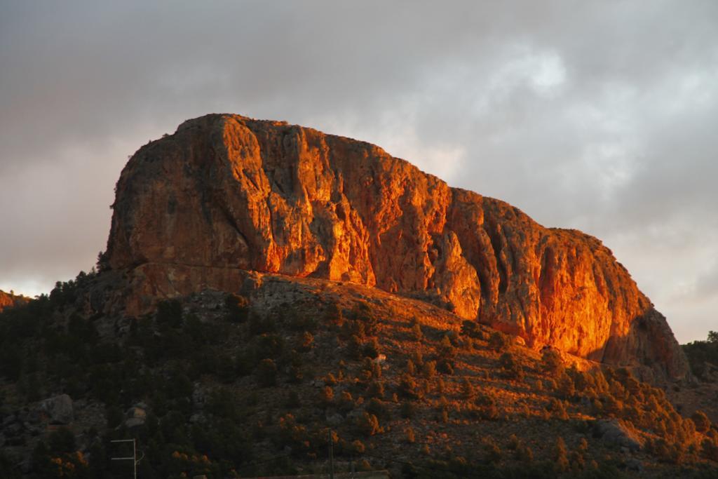 Posada Penarubia Peñarrubia 外观 照片